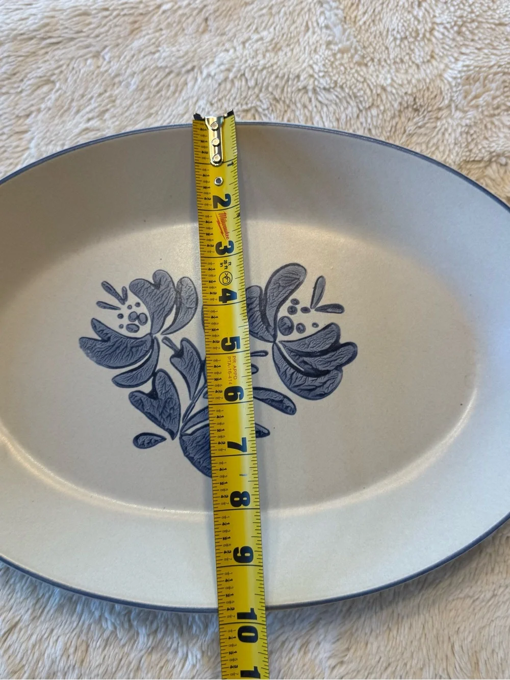 Pfaltzgraff Yorktowne #16 Oval 14” Serving Dish Platter Vintage